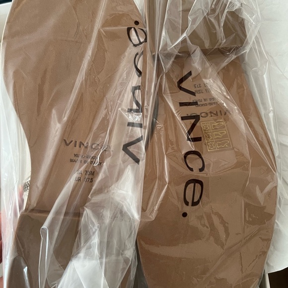 Vince Leather Cabria Boot - Picture 6 of 6